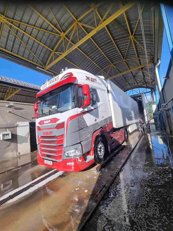 Station de lavage poids lourds, L'Isle-d'Abeau