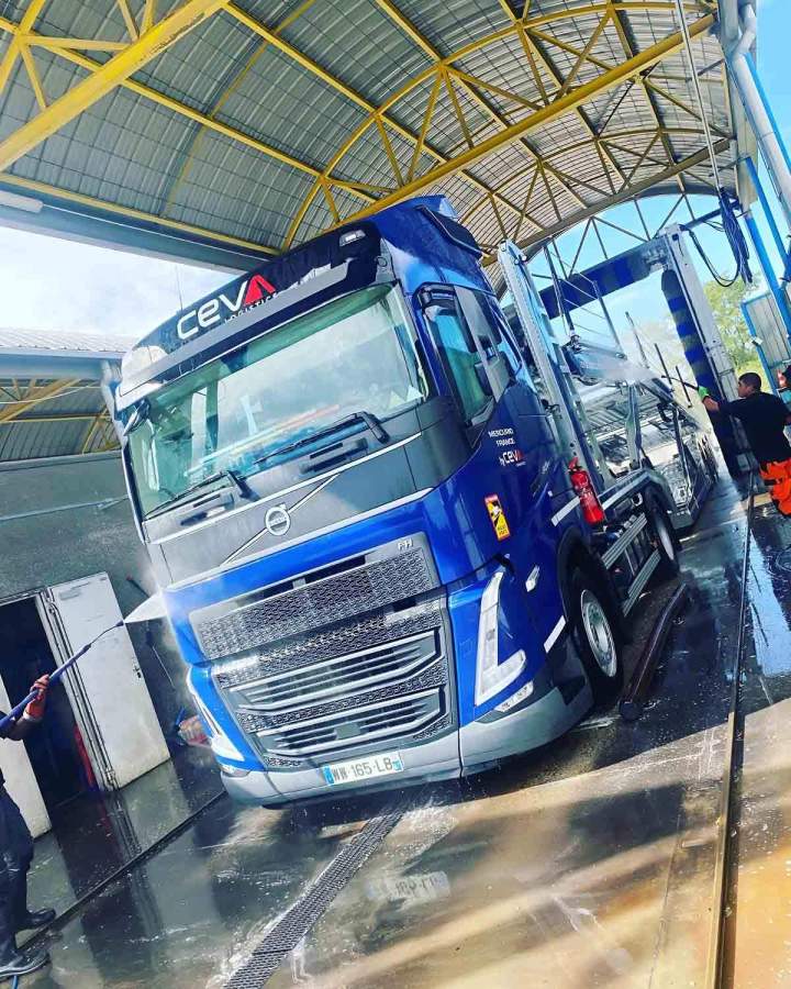 Station de lavage poids lourds, Meximieux