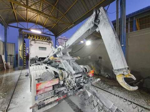 Truck wash station Saint-Vulbas
