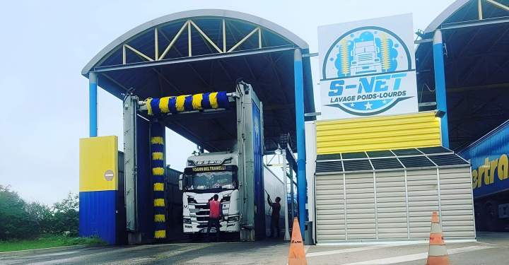 S-NET Lavage poids lourds Saint-Vulbas